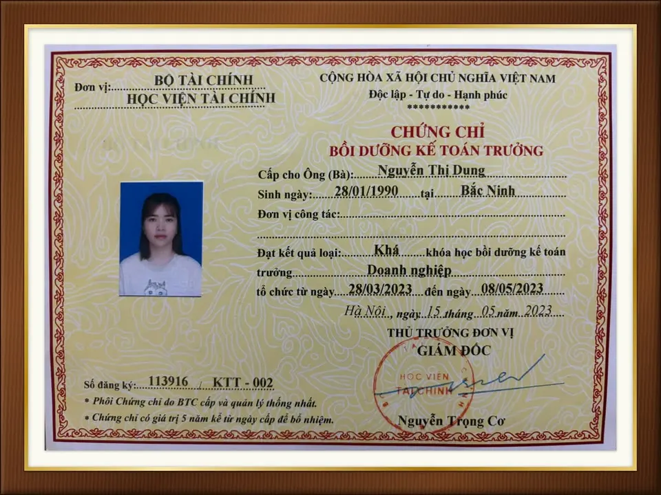 Chứng chỉ kế toán trưởng của bà Nguyễn Thị Dung